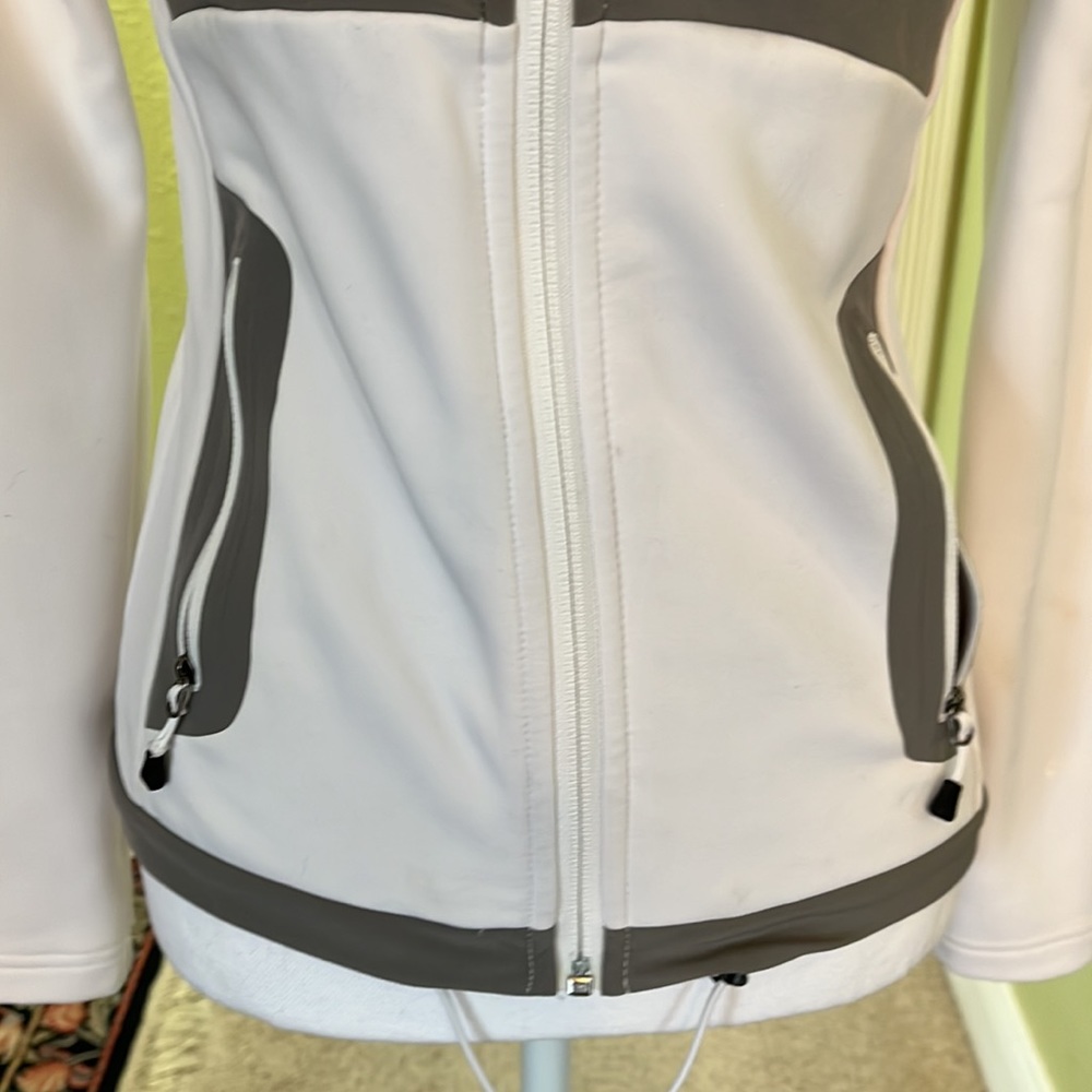 North Face Jacket Extra Small - image 4